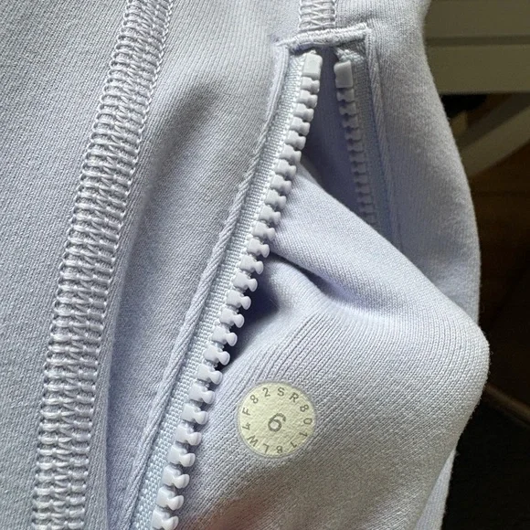 Lululemon Define Jacket - Picture 5 of 6
